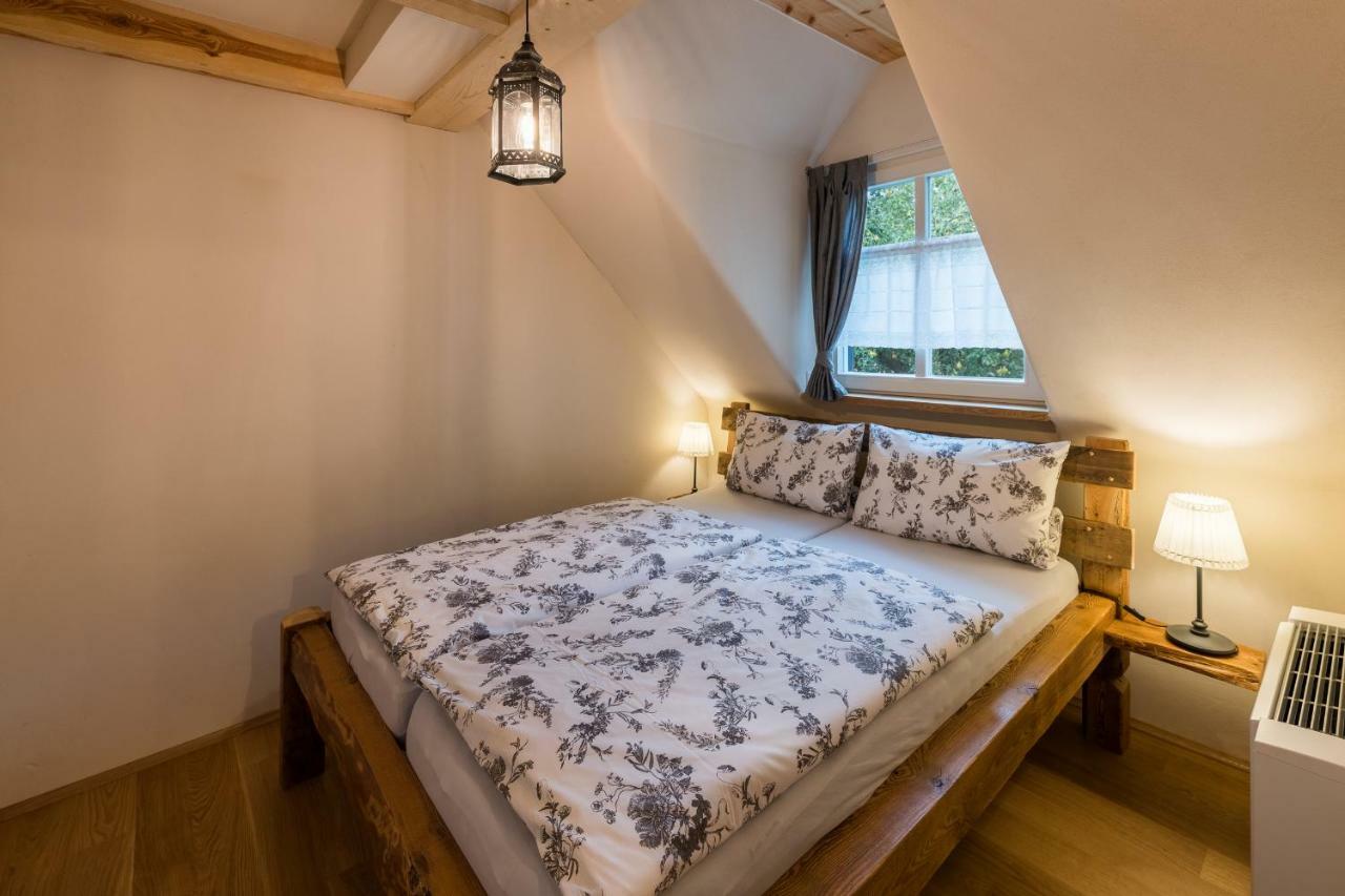 Adelinenhof - Ferienapartments, Fasten, Wellness & Gesundheit Burg  Exteriör bild